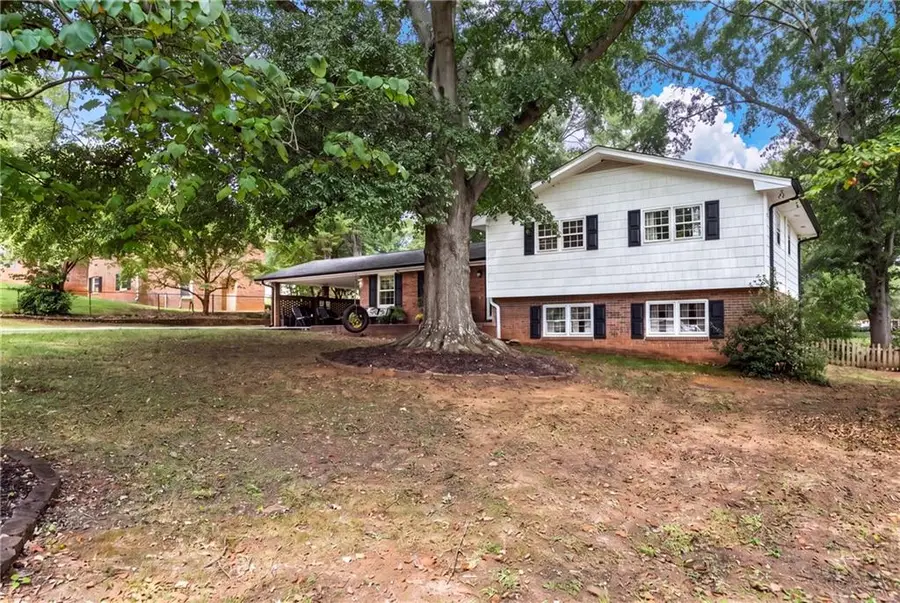 20 Oakdale Drive, Cartersville, GA 30120 - #2