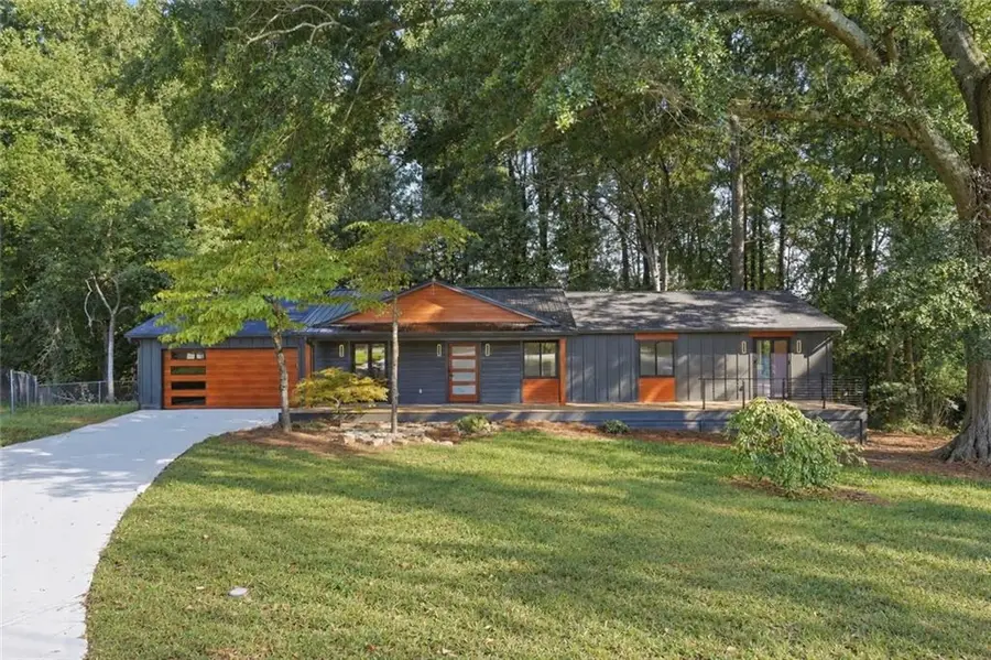 190 Crestwood Court, Alpharetta, GA 30009 - #2
