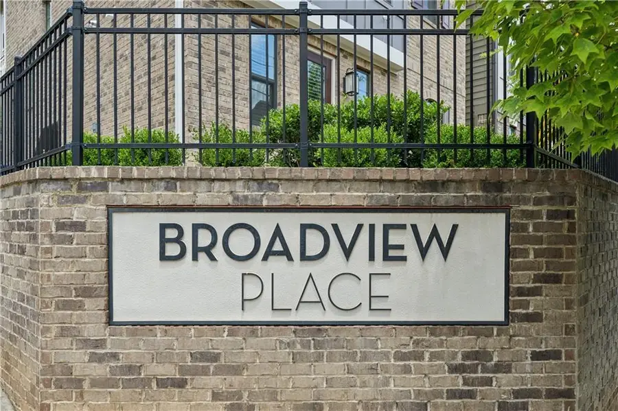 582 Broadview Place Ne, Atlanta, GA 30324 - #2