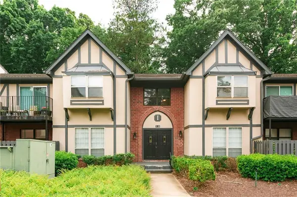 6851 Roswell Road #I11, Atlanta, GA 30328