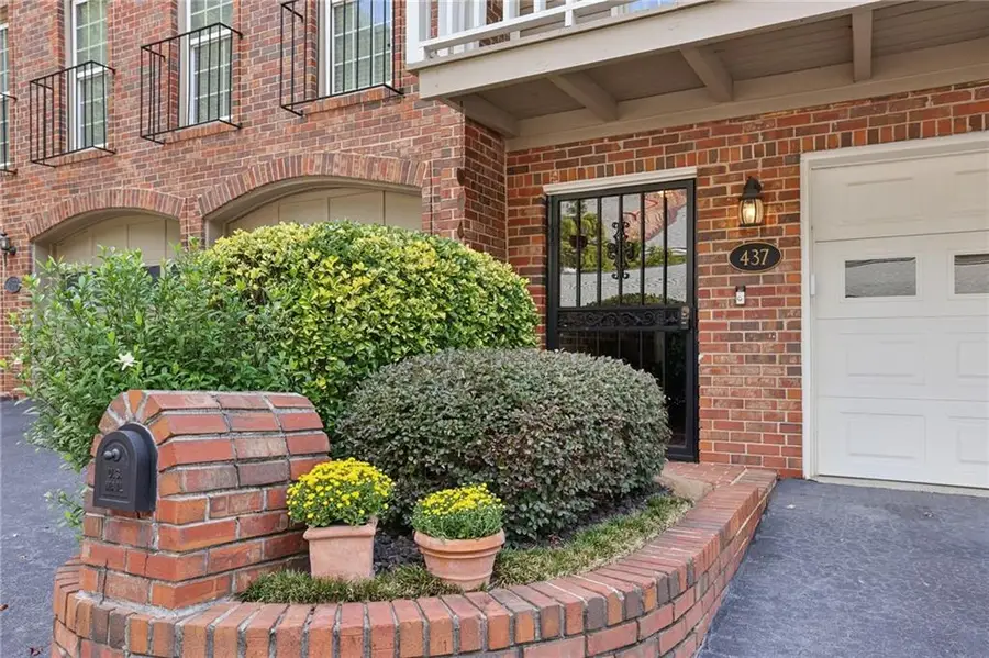 437 The North Chace, Sandy Springs, GA 30328 - #2