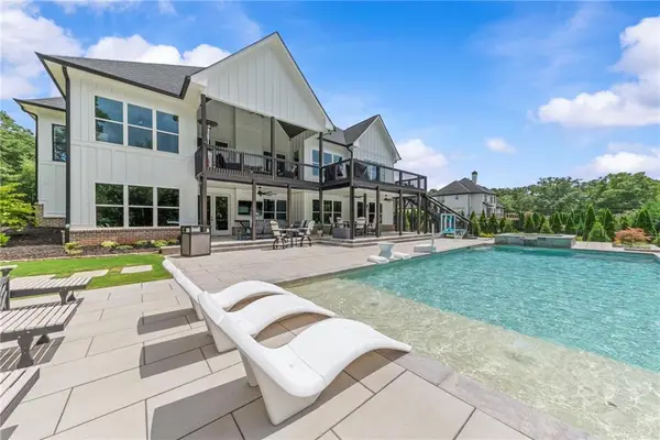 2218 Shoal Creek Road, Buford, GA 30518