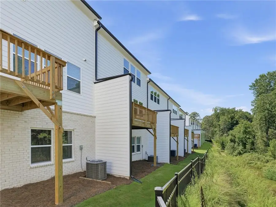 2564 States Avenue, Doraville, GA 30360 - #3
