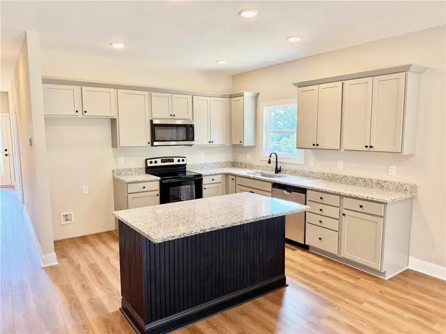 55 Gaston Westbrook Avenue, Emerson, GA 30137 - #3