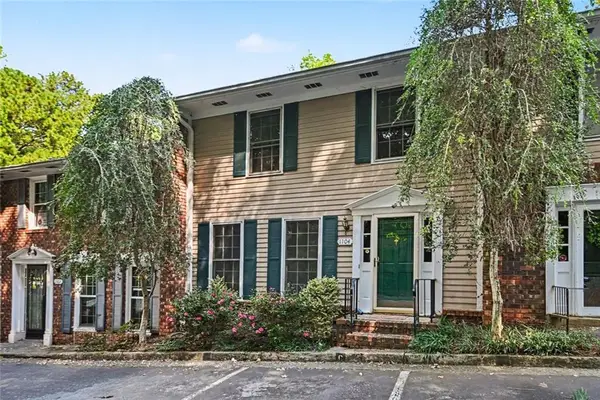 1104 Moorestown, Decatur, GA 30033