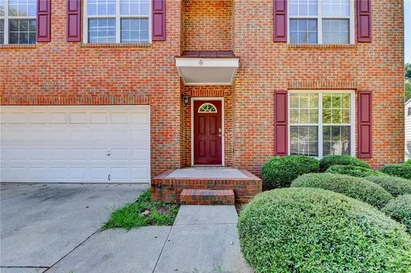 735 Castlebrooke Way, Lawrenceville, GA 30045