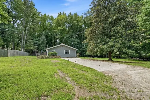 40 Oak Hill Drive, Winder, GA 30680