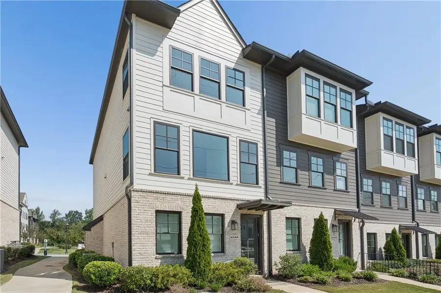 6548 Beacon Drive, Sandy Springs, GA 30328 - #2