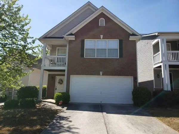 667 Lakes Circle, Lithonia, GA 30058