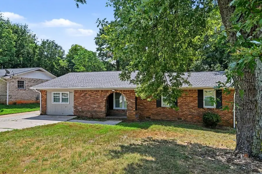 5041 W Mountain Street, Stone Mountain, GA 30083 - #2