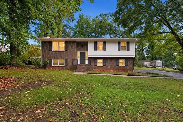 4222 King James Court, Snellville, GA 30039