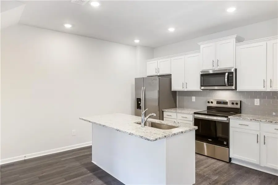 405 Whitehorse Way, Conyers, GA 30094 - #3