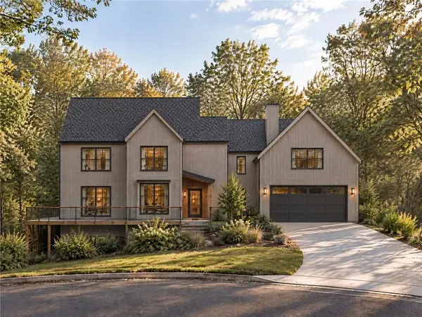 608 Green Valley Drive Se, Smyrna, GA 30082