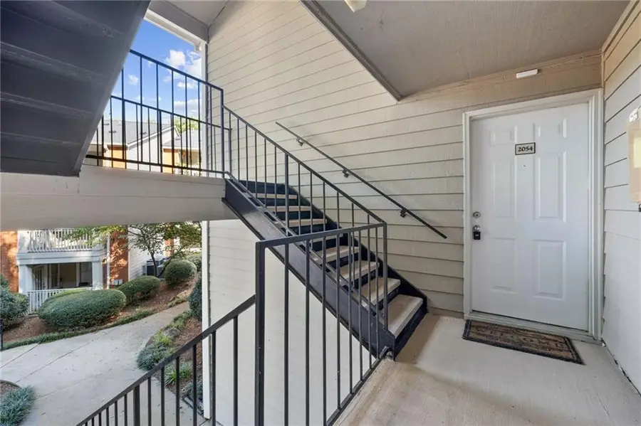 2054 Chastain Park Court Ne, Atlanta, GA 30342 - #2