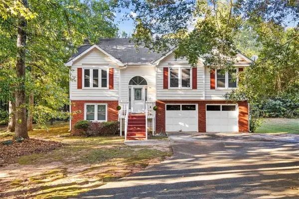215 Somerset Drive, Covington, GA 30016
