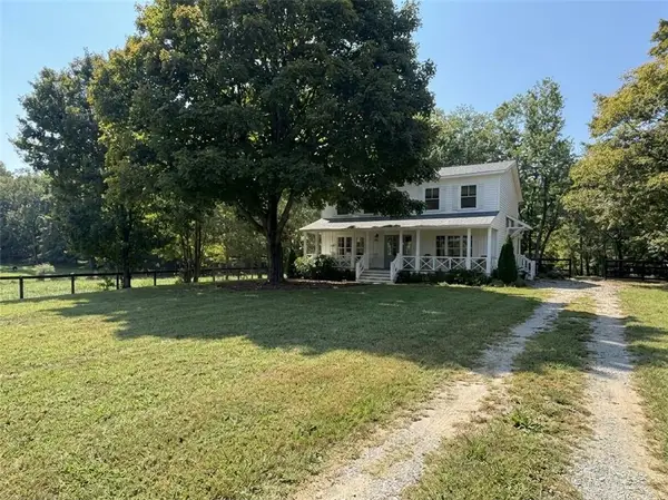 5425 Howard Road, Cumming, GA 30040