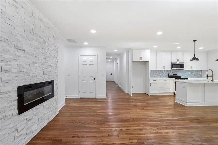 1321 Avon Avenue Sw, Atlanta, GA 30310 - #2