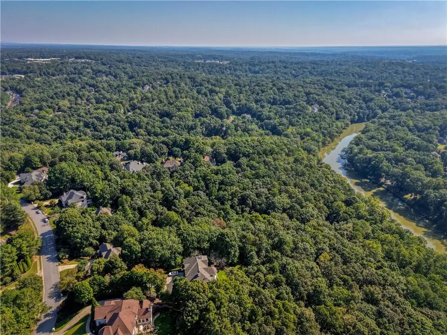 8370 Sentinae Chase Drive, Roswell, GA 30076 - #3