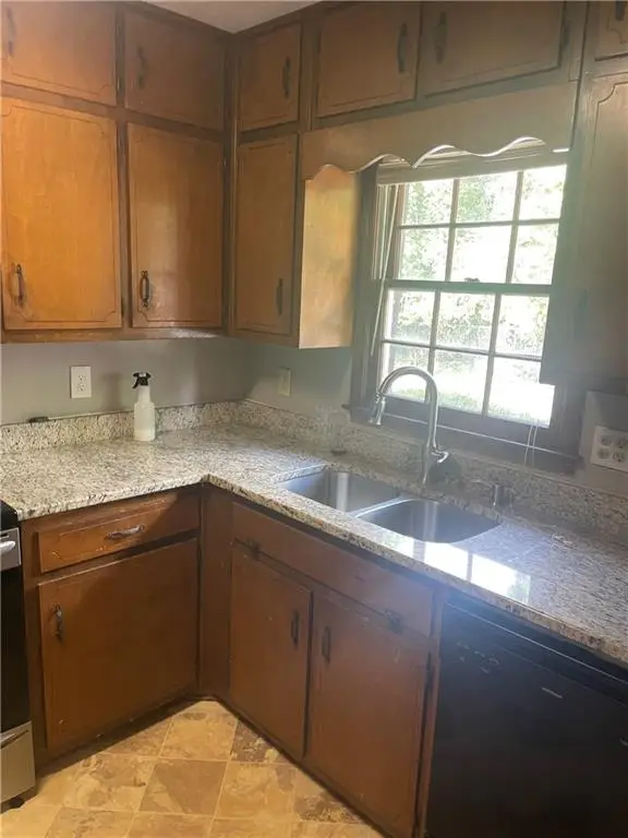 2250 Kings Gate Circle #A, Snellville, GA 30078 - #3