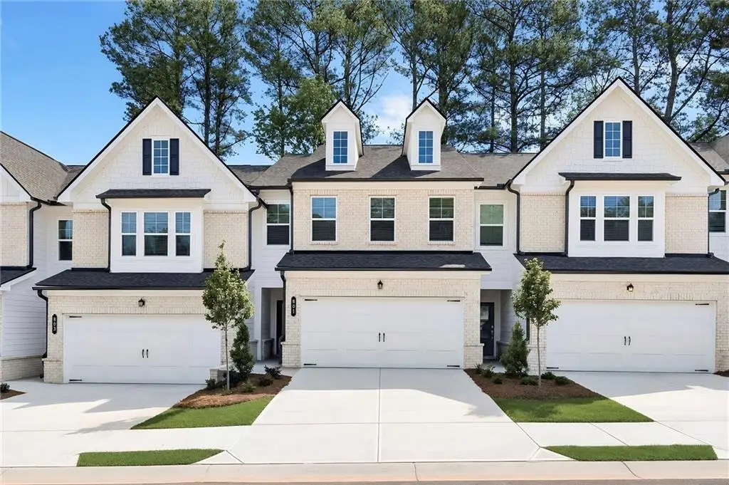 2046 Presley Point, Lawrenceville, GA 30044 - #1