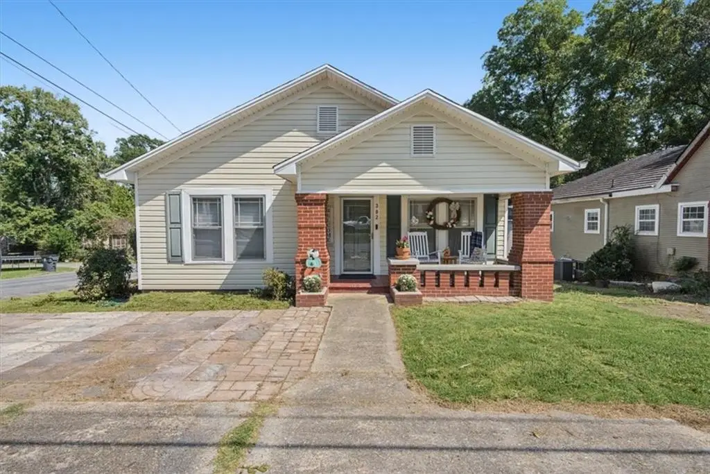 302 Hampton Street, Rockmart, GA 30153 - #1