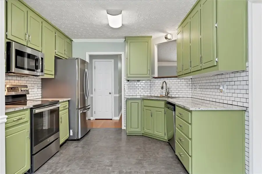 830 Riverwood Drive, Monroe, GA 30655 - #3