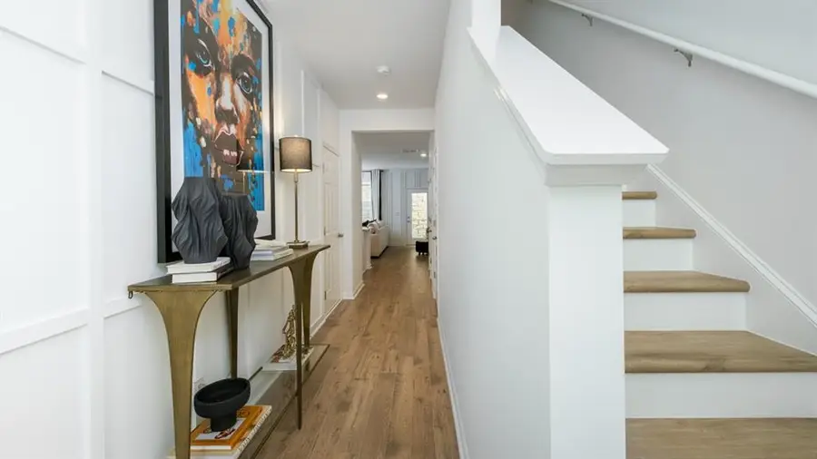 508 Woodcreek Circle #6, Atlanta, GA 30331 - #2