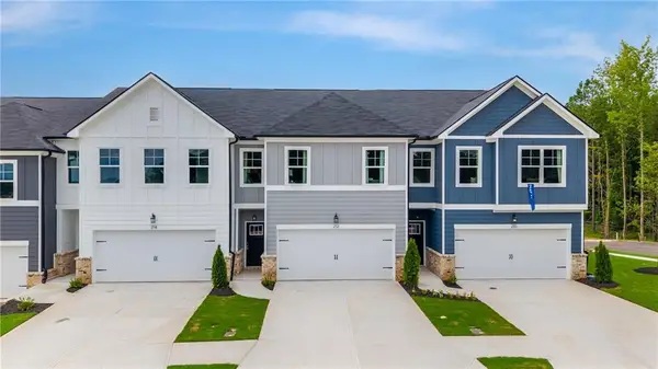 2758 Willowtree Circle, Kennesaw, GA 30144
