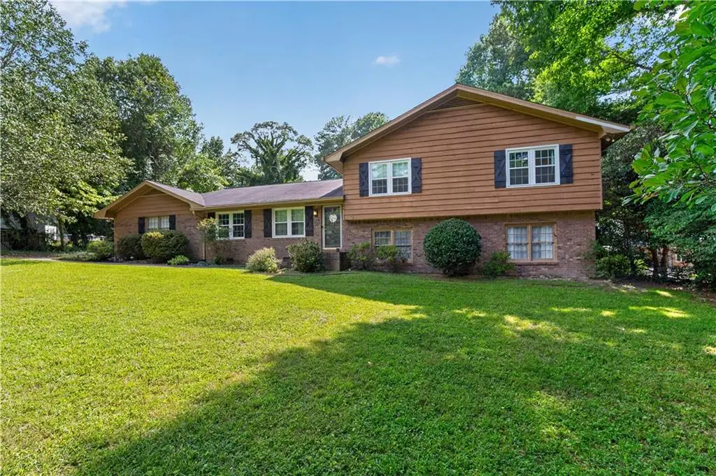 2197 Valley Creek Circle, Snellville, GA 30078 - #1