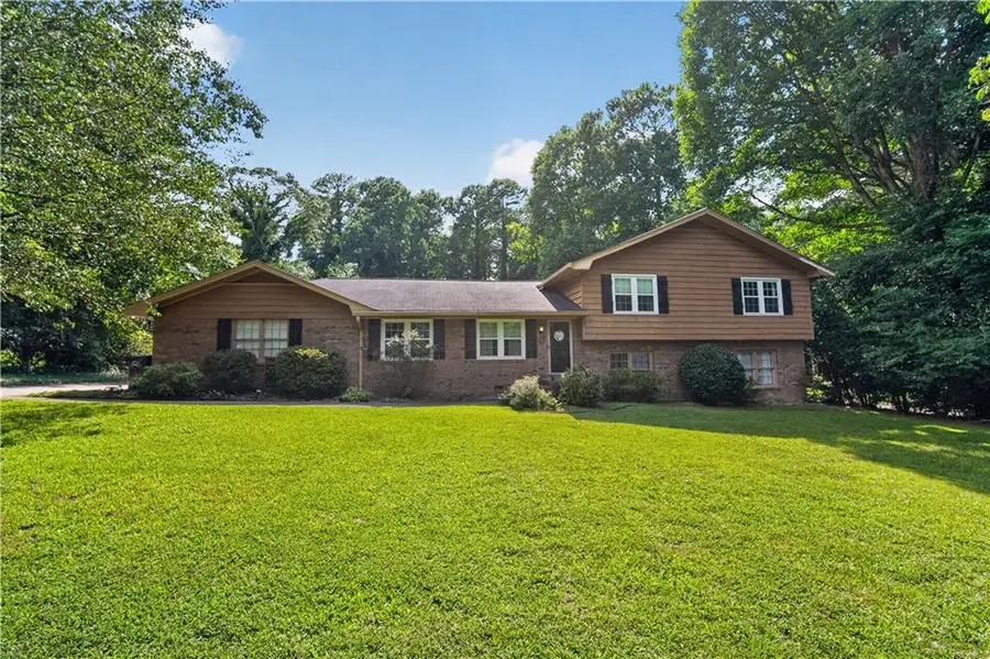 2197 Valley Creek Circle, Snellville, GA 30078 - #2