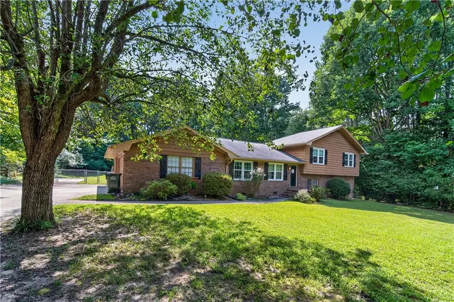 2197 Valley Creek Circle, Snellville, GA 30078 - #3