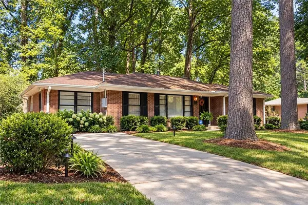 2661 Collier Drive Nw, Atlanta, GA 30318