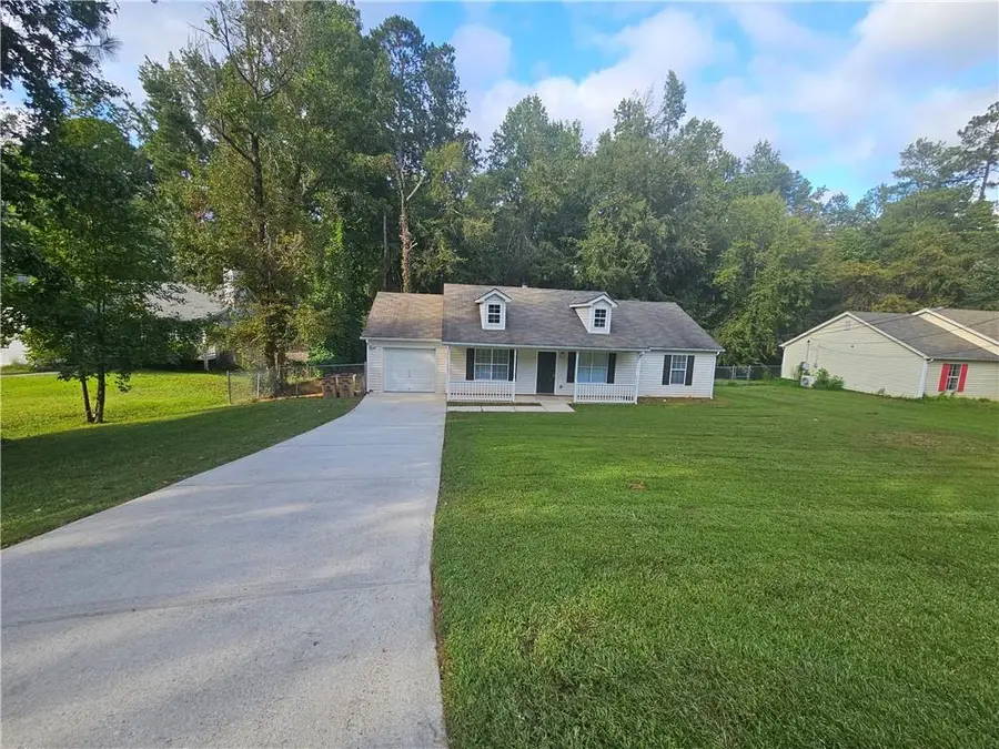 150 Valley Drive, Stockbridge, GA 30281 - #2