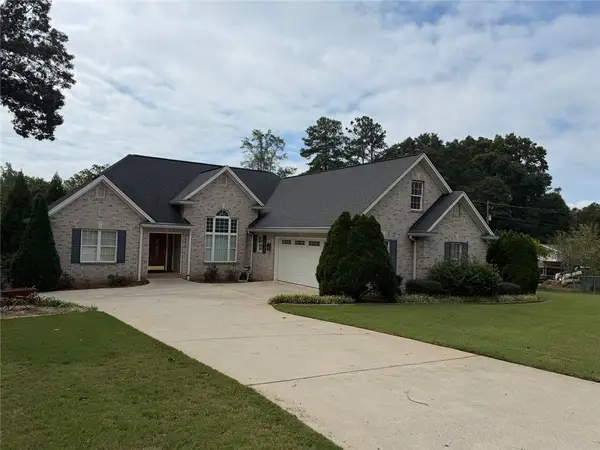 3815 Hilldale Road, Oakwood, GA 30566