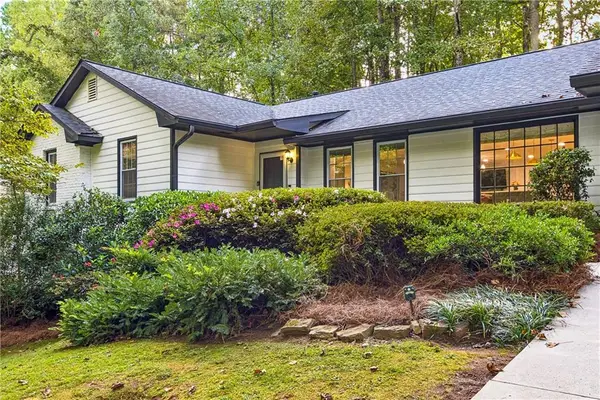 2658 Chimney Springs Drive, Marietta, GA 30062