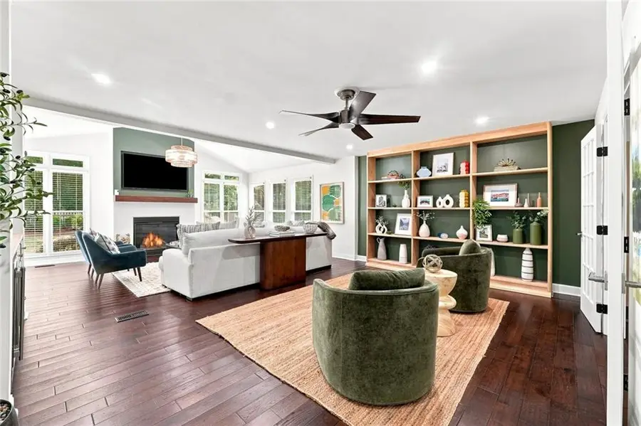 4978 Heatherdale Lane, Dunwoody, GA 30360 - #3