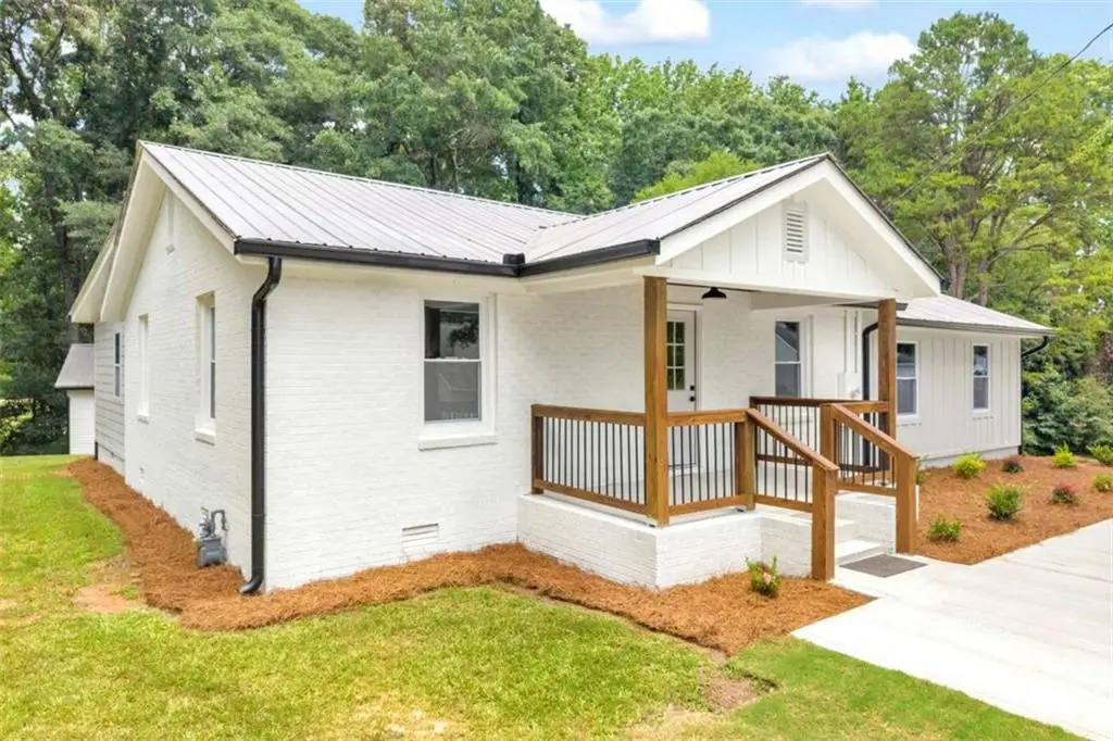 152 Mountain Creek Drive, Pendergrass, GA 30567 - #1