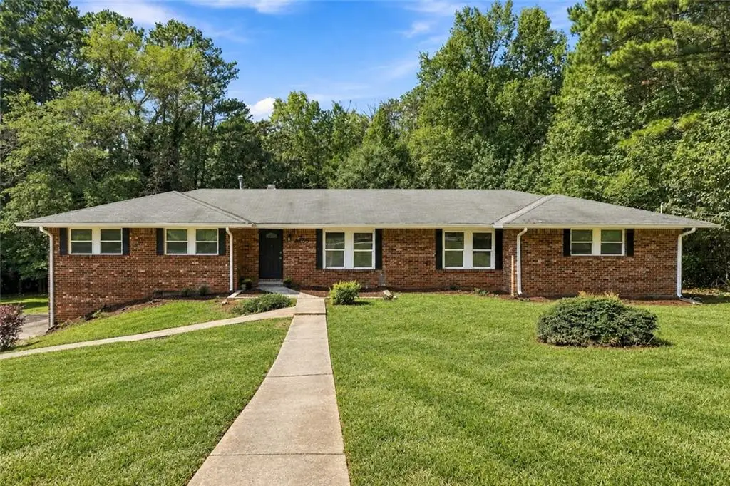 4195 Valley Lake Terrace Sw, Atlanta, GA 30349 - #1