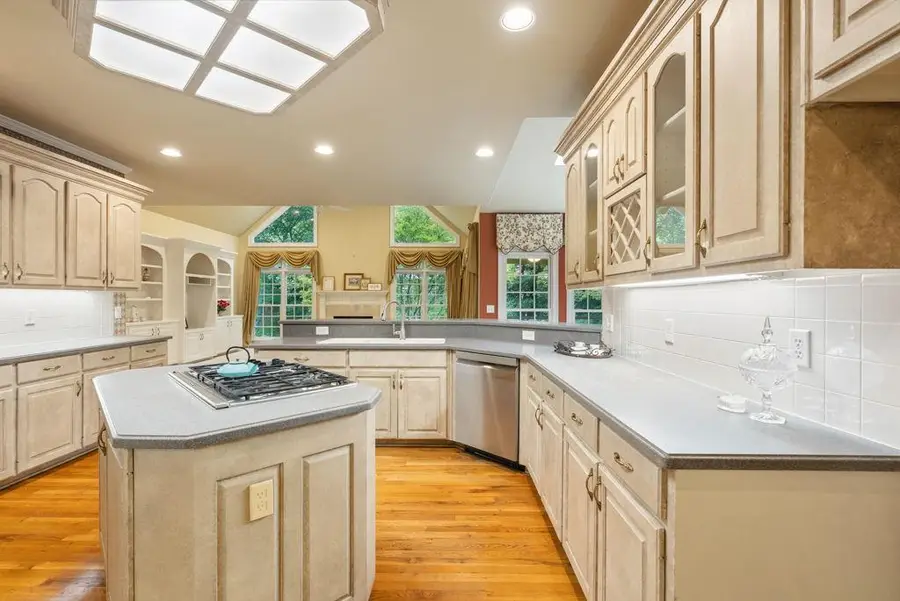 5299 Garnaby Lane Nw, Peachtree Corners, GA 30092 - #3