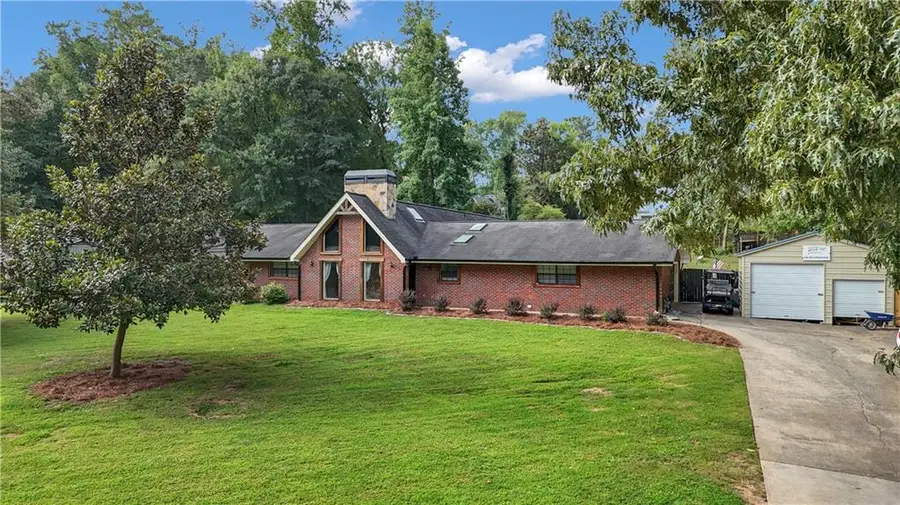 515 Golf View Drive, Peachtree City, GA 30269 - #2
