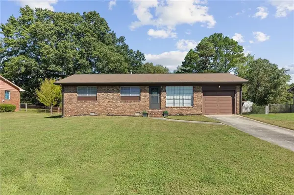 1064 Meadowbrook Lane Nw, Conyers, GA 30012