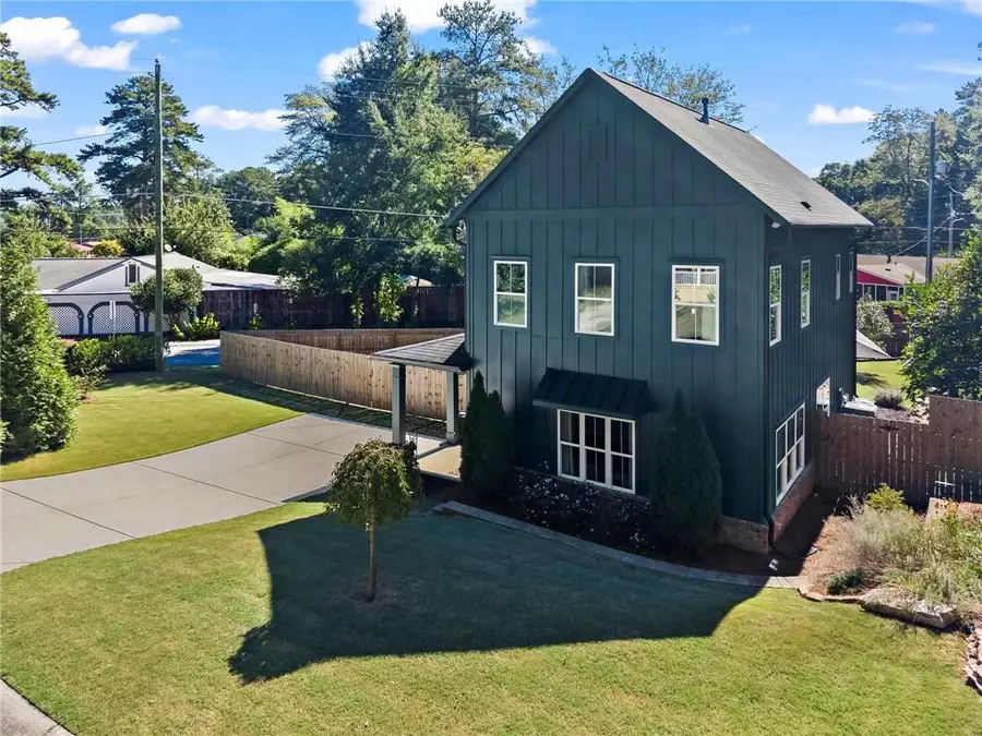 195 Howard Street Ne, Marietta, GA 30060 - #2