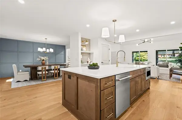 675 Weatherly Lane, Sandy Springs, GA 30328