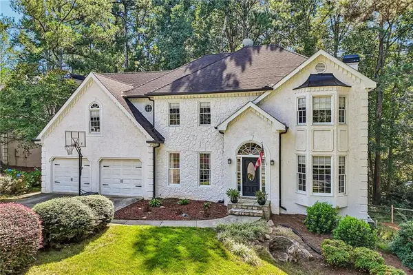 415 Holly Stream Trail, Roswell, GA 30075