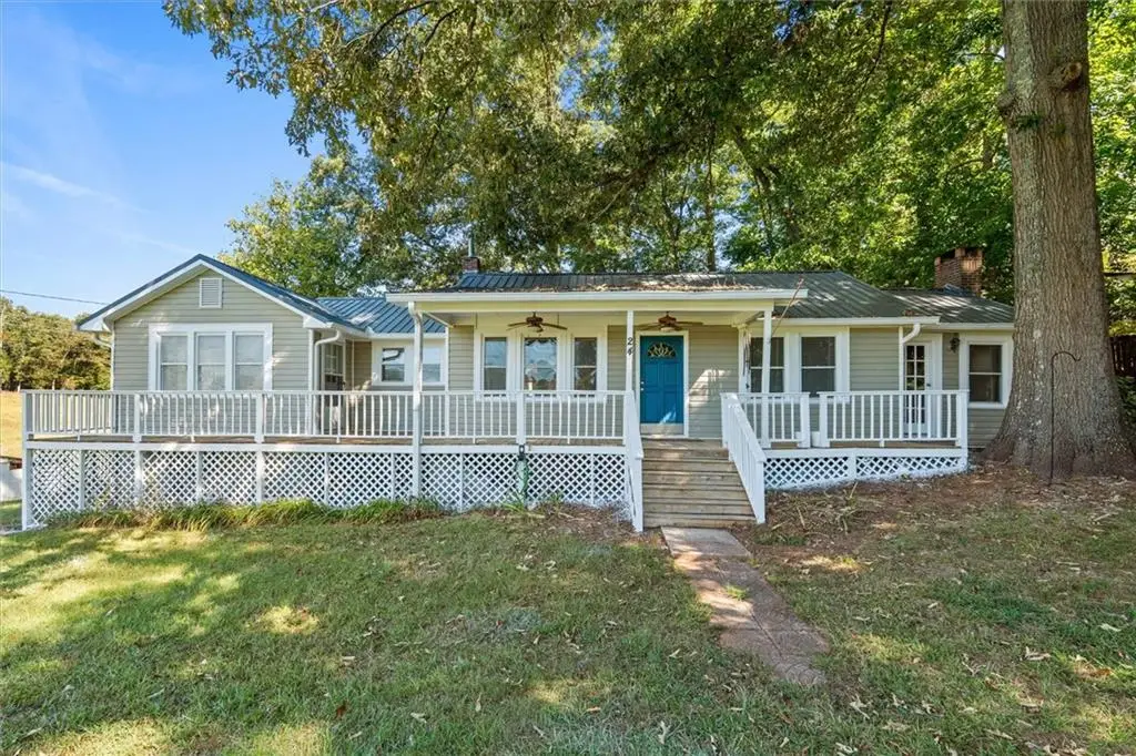 24 Mitchell St, Carrollton, GA 30117 - #1