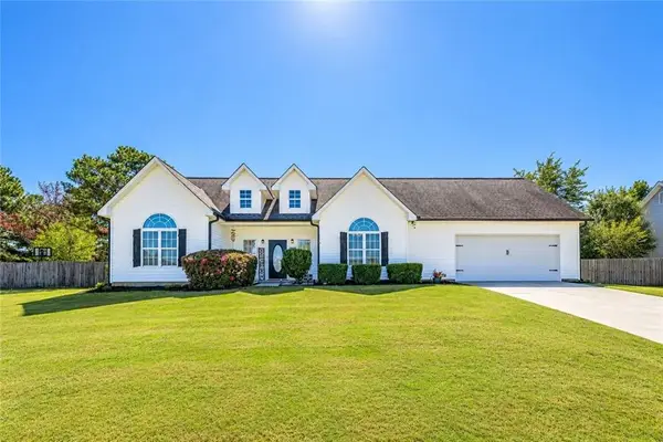 3021 Black Fox Drive, Loganville, GA 30052