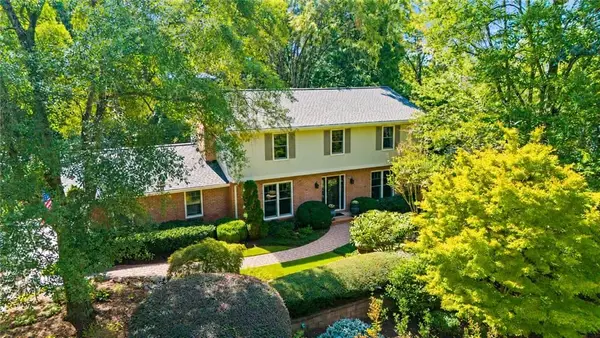 305 Wickerberry Lane, Roswell, GA 30075