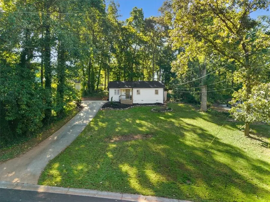 881 Brighton Drive, Lawrenceville, GA 30043 - #2