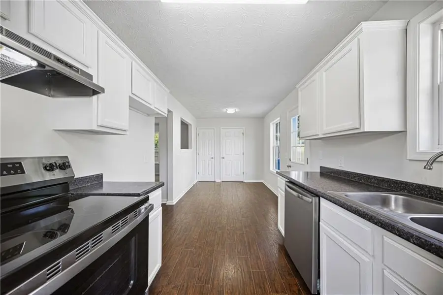 330 Dreamland Court, Winder, GA 30680 - #2