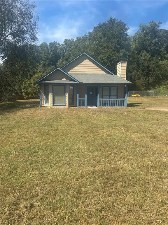 611 Warren Way, Winder, GA 30680 - #2